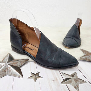 Free People Royal flat bootie sandals black leather pointed toe women's size 36